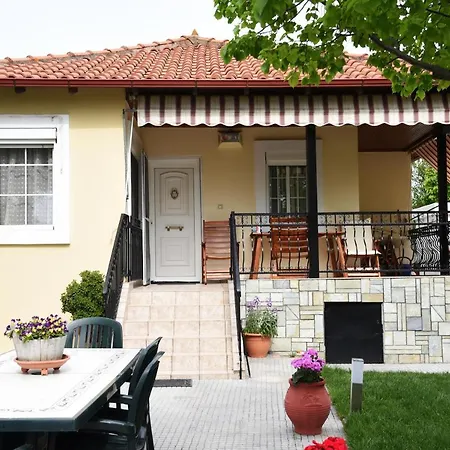 Summer Panorama Retreat - Yard, Barbeque, Up To 7